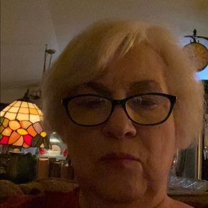 Meet your Posher, Gayle